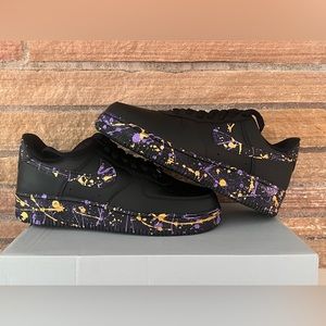 Men’s Custom Paint Splatter Nike Air Force 1, size 7